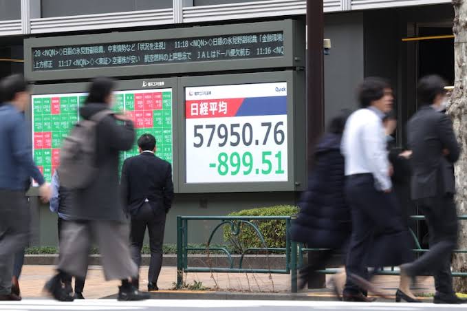 LAS ACCIONES DE ASIA SUBEN 1% ANTE DATO CLAVE DE INFLACIÓN