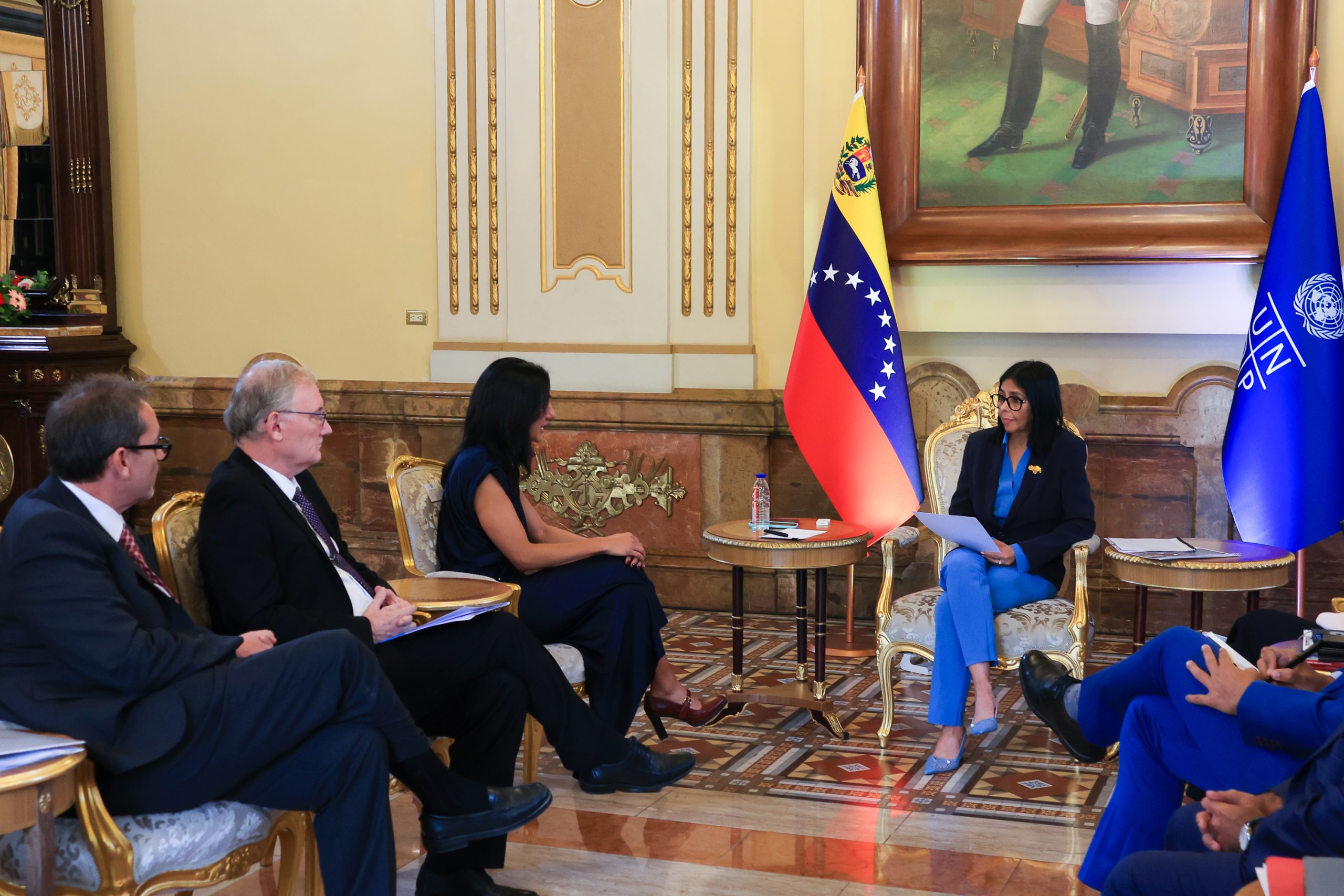 VENEZUELA RECIBE INFORME DEL PNUD PARA COORDINAR LA RECUPERACIÓN TRAS LOS SISMOS