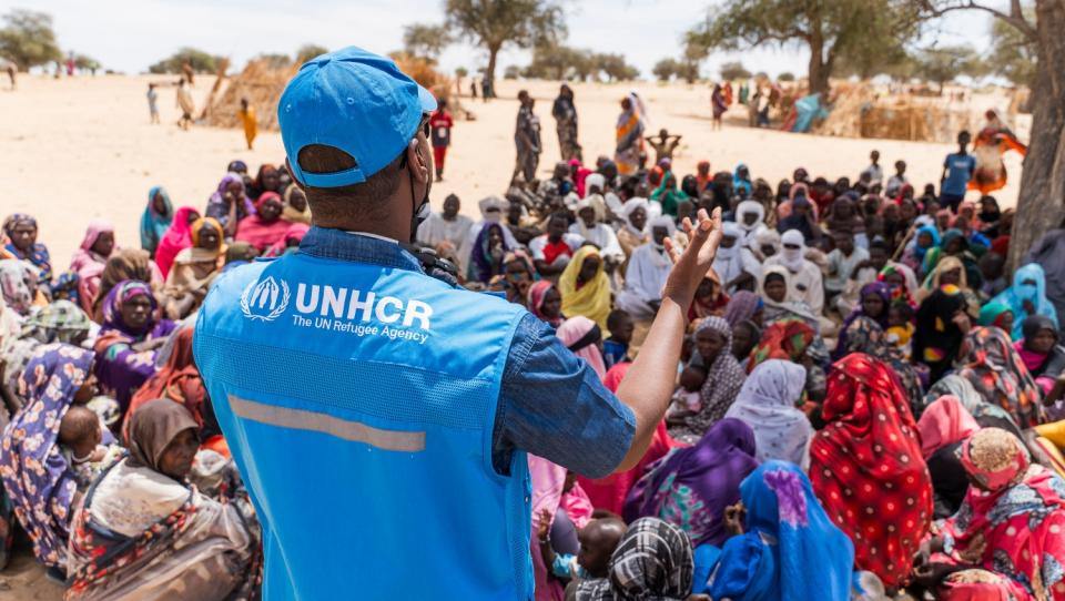 ACNUR DEJARÍA DE ASISTIR A 8,3 MILLONES DE REFUGIADOS POR RECORTES