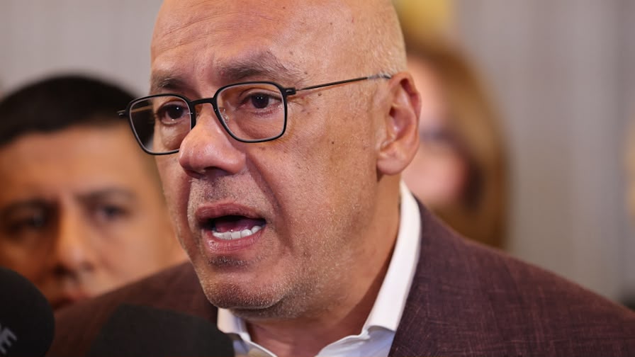 JORGE RODRÍGUEZ NIEGA QUE SE IMPIDA EL REGRESO DE MACHADO