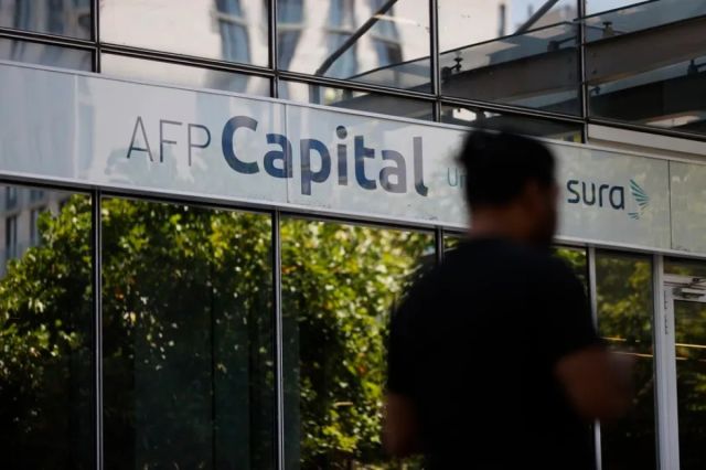 Chile investiga a las AFP tras pérdidas en los fondos de pensiones