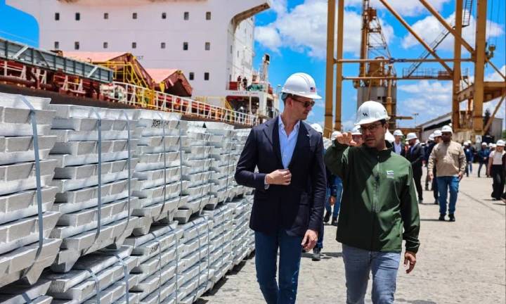 EE. UU. RECIBE 15.000 TONELADAS DE ALUMINIO VENEZOLANO