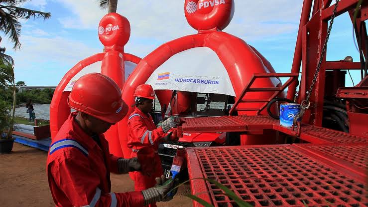 Trabajadores de PDVSA migran a operadoras privadas por salarios bajos
