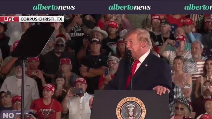 Donald Trump califica de histórica la llegada de crudo venezolano a EE. UU.