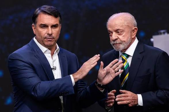 Lula y Flávio Bolsonaro empatan con el 50% de votos
