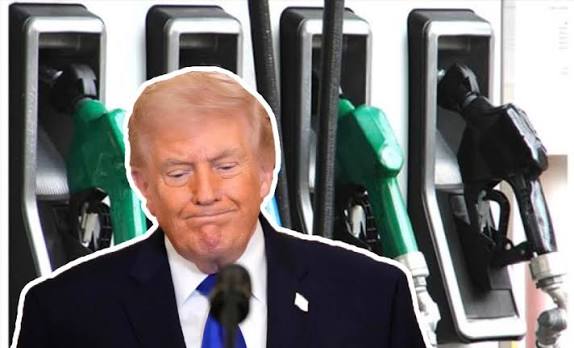 Precios de la gasolina bajo el mandato de Trump superan la media de Biden