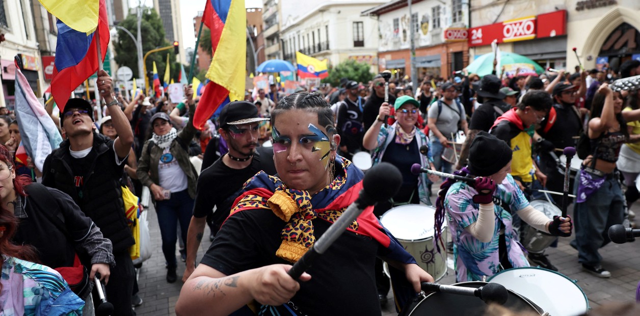 Colombia enfrenta sus primeras protestas masivas contra el gobierno