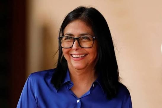 VENEZUELA ADELANTARÁ LA NAVIDAD AL 1 DE NOVIEMBRE